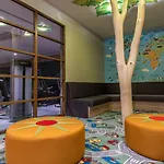 酒店 Radisson Blu & Residences 5*