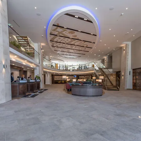 Radisson Blu Hotel&residences 5*