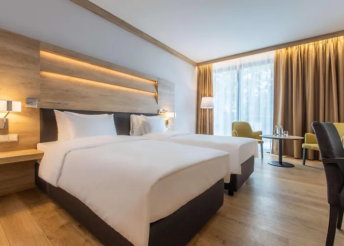 Radisson Blu & Residences ホテル 5*