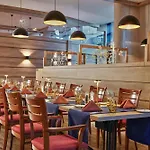 Radisson Blu & Residences 5*