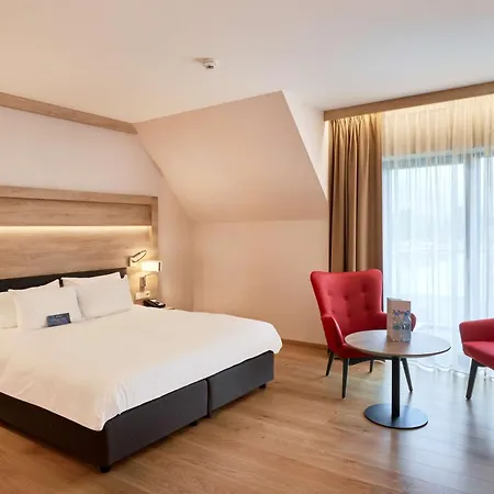 Radisson Blu & Residences 5*