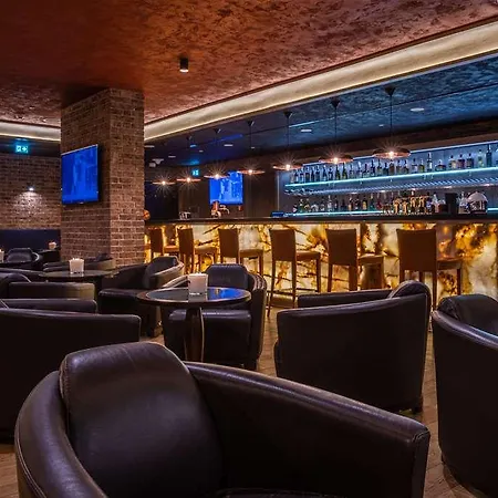 راديسون بلو هوتل آند ريزيدنس فندق 5*