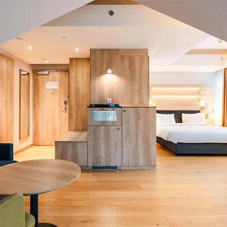 酒店 Radisson Blu & Residences