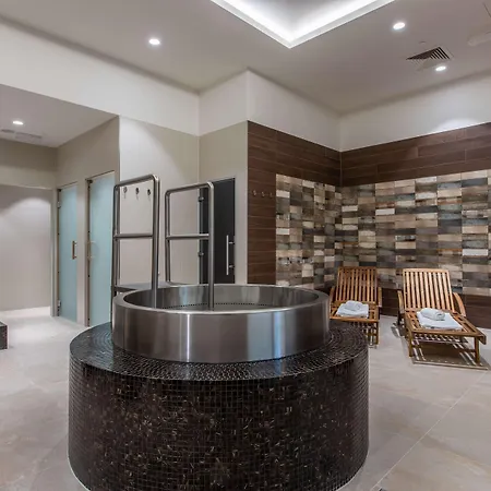 Radisson Blu & Residences Отель Закопане