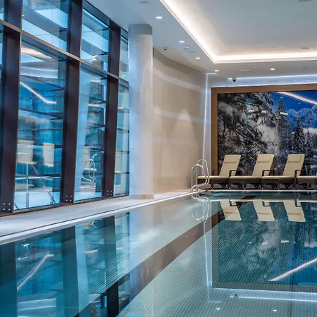 Hotel Radisson Blu & Residences 5*