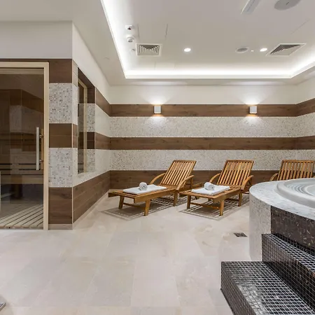 Radisson Blu & Residences Hotel 5*