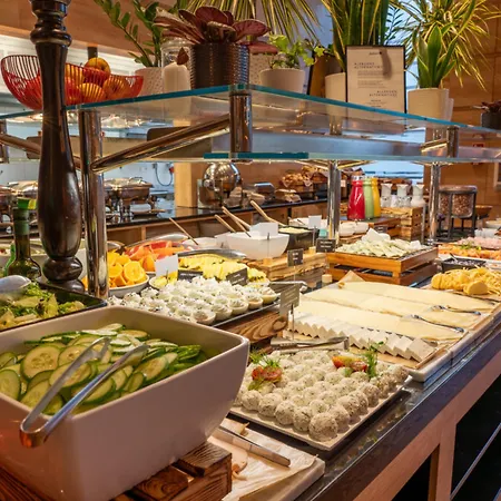 Radisson Blu & Residences Hotel 5*