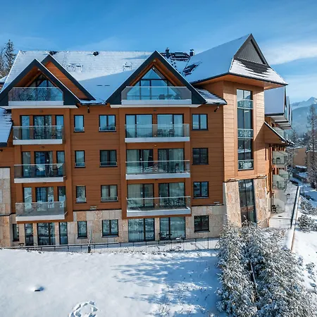 Готель Radisson Blu & Residences 5*
